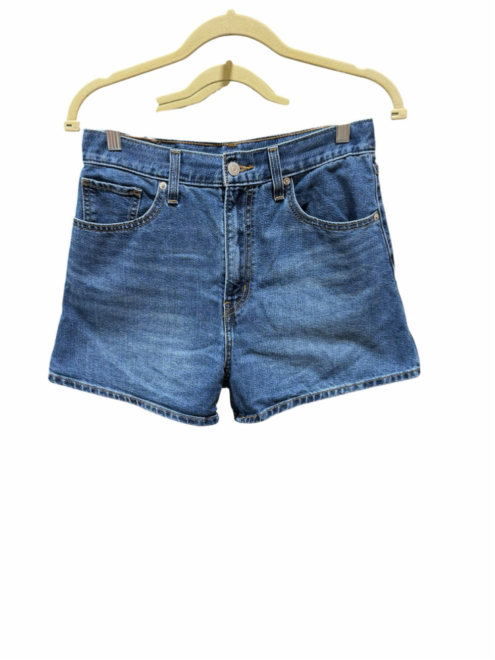 Women's Levi's High Waisted Mom Jean Shorts Blue Size 27